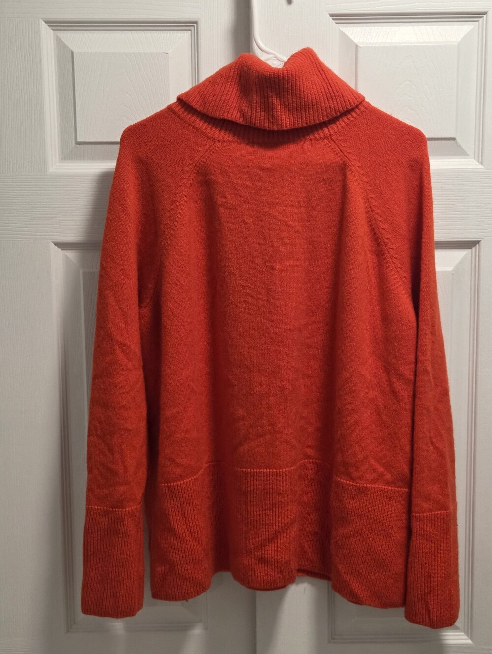 Athleta Alpine Turtleneck Sweater - Size XL - Wool / Cashmere - Picture 2 of 3